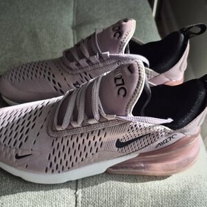 Nike Women's Pink Athletic Shoes